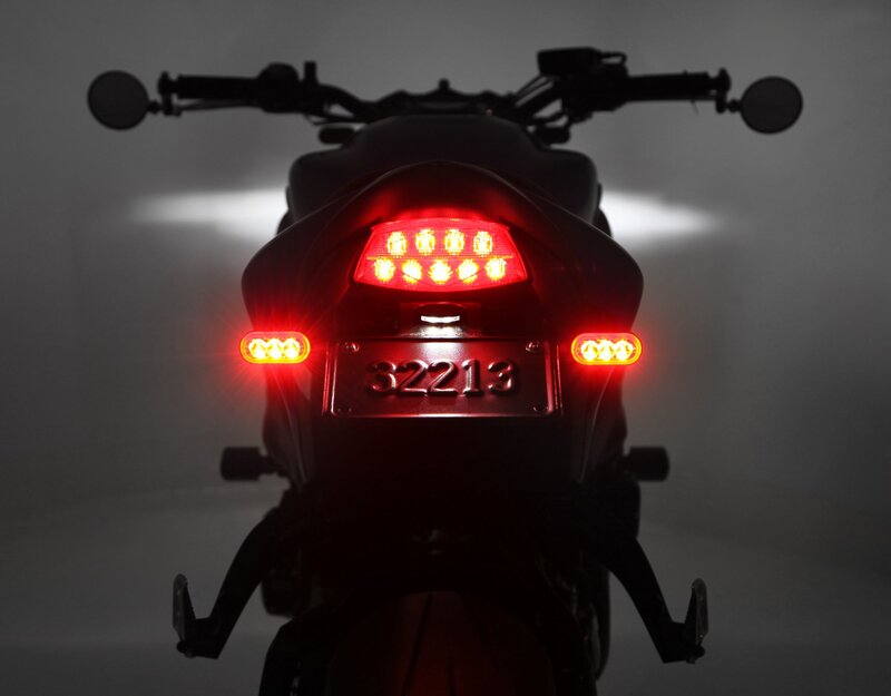 DENALI T3 Switchback M8 LED 3in1 Blinker-Rücklicht-Kombination Gehäuse Schwarz / Linse Klar (Paar), Hinten – Bild 3