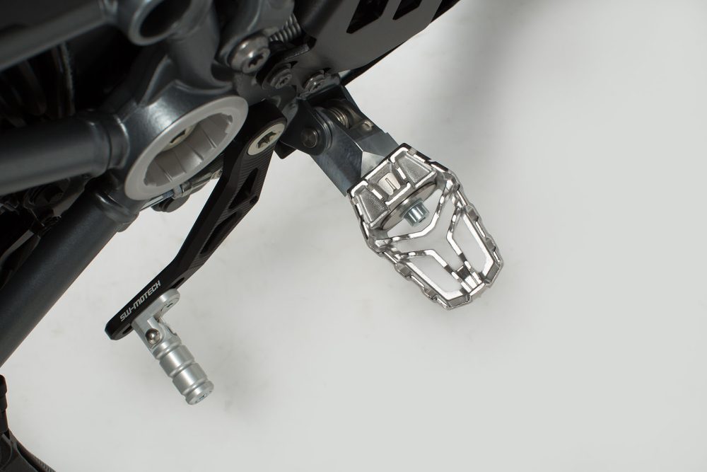 Fussrastenkit EVO silber – Bild 5
