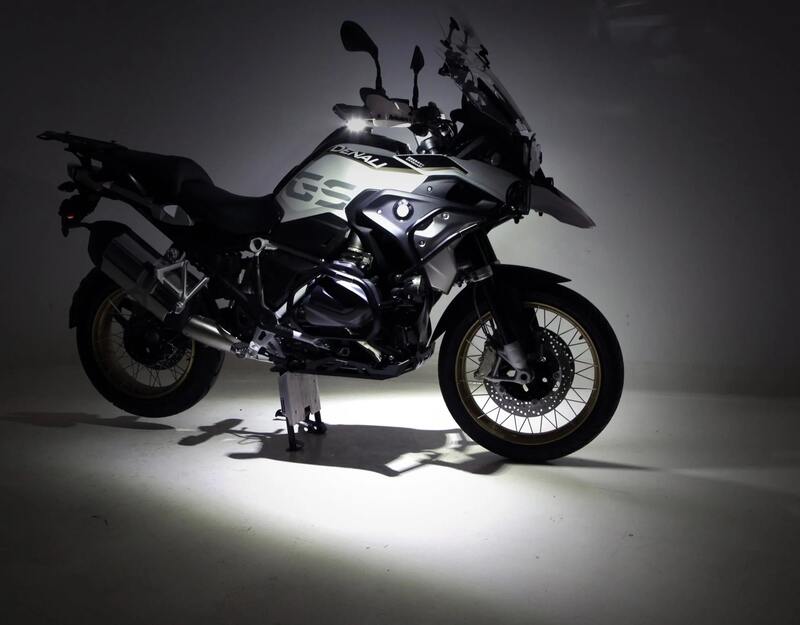 DENALI T3 Ultra-Viz 4-in-1 Motorrad-Sicherheits- und Sichtbarkeits-Beleuchtungsset – Bild 6